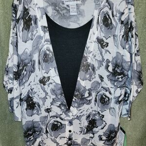 New Cathy Daniel's White Sweater Size  X-Large